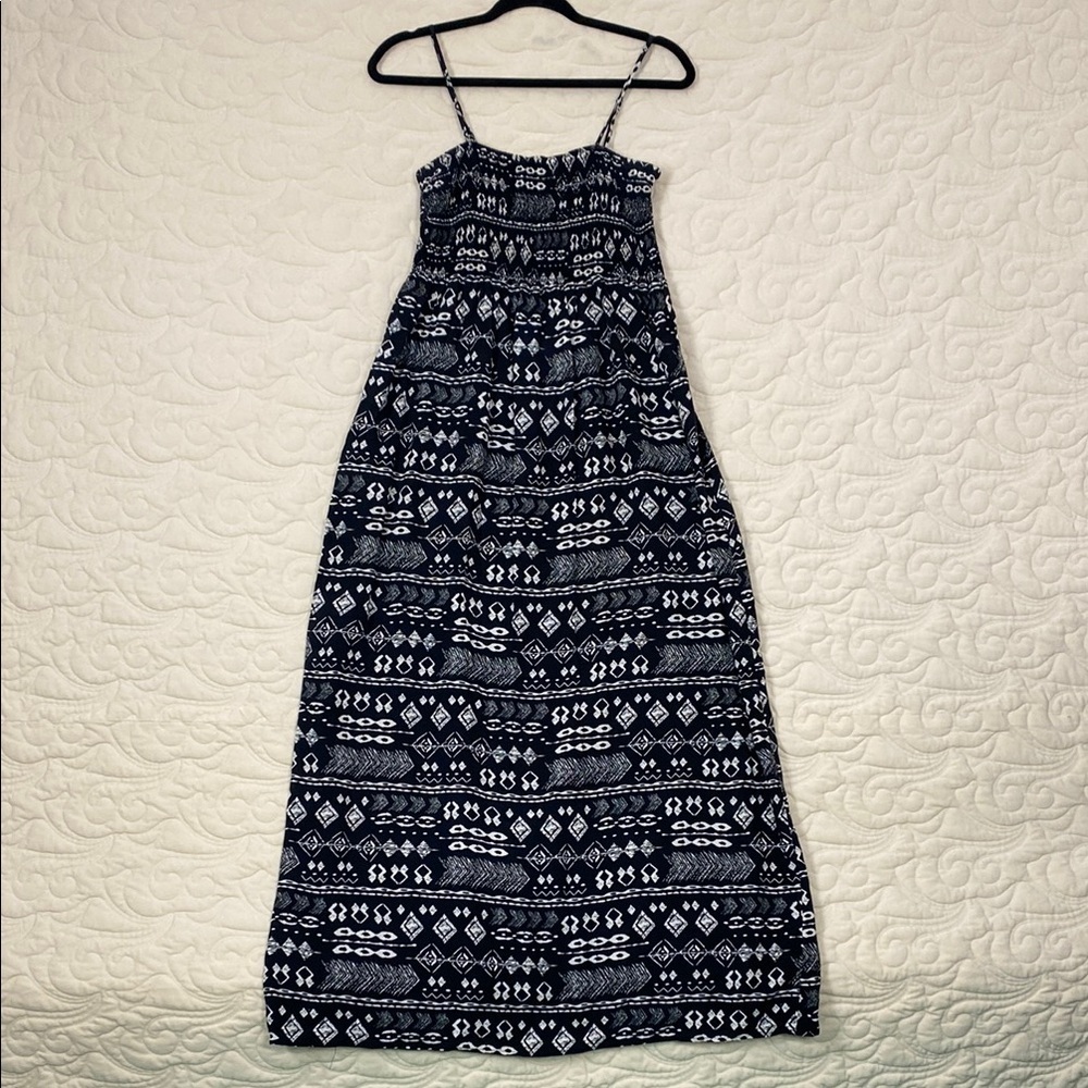 Reitmans Shirred Top Maxi Dress Size 9 Black and White Patterned